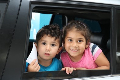 Gurbetçiler Kapikule Sinir Kapisindan Ülkeye Giris Yapmanin Heyecanini Yasadi