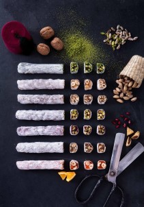 Hint Okyanusu'nun Ortasina Baklava