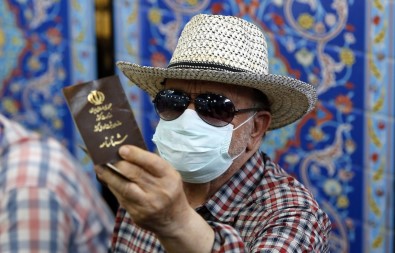 Iran'da Halk Cumhurbaskanligi Seçimi Için Sandik Basinda