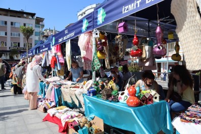 Izmitli Kadinlar Emegini Kazanca Çeviriyor