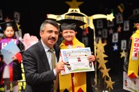 MİMAR SİNAN - Yildirimli Miniklerin Mezuniyet Heyecani