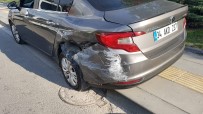 Ankara'da Önlemsiz Sekilde Terk Edilen Otomobil Kazaya Sebebiyet Verdi Açiklamasi 4 Yarali
