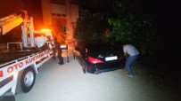 Trafikte Terör Estiren Maganda Lüks Aracini Birakip Kayiplara Karisti