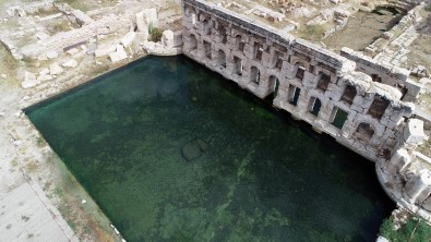 Yozgat'taki Basilica Therma Roma Hamaminda Kazi Ve Temizleme Çalismasi Yeniden Baslatildi