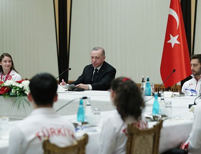 Başkan Erdoğan, şampiyonları kabul etti