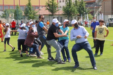 'Babafest' Renkli Görüntülere Sahne Oldu