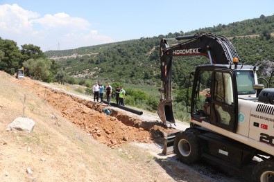 Emlakdere'de Kanalizasyon Sorunu Çözüme Kavusuyor