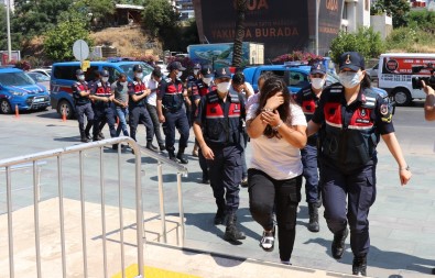 Antalya'da Insan Tacirlerine Operasyon Açiklamasi 7 Gözalti