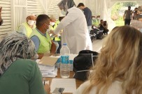 SOSYAL GÜVENLIK - Ipekyolu Belediyesi Personeli Korona Virüs Asisi Oldu