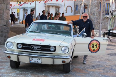 Klasik Otomobil Yarisinda Ödüller Sahiplerini Buldu