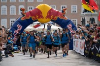 RED BULL - Red Bull X-Alps 10. Sampiyonunu Ariyor