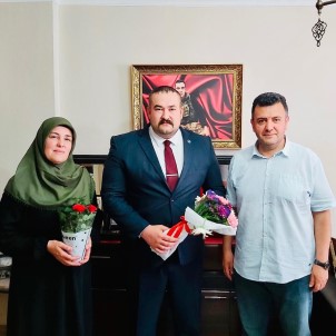 Ülkü Ocaklari Sehit Babalarini Unutmadi