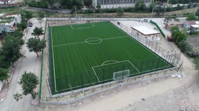 Amatör Spor Kulüpleri Tesisi Açilis Için Gün Sayiyor