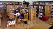 EDEBIYAT - Aydin'da Kütüphanelere Ilgi Artti