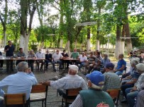  SU  - Büyüksehir Vatandaslari Dinlemeye Devam Ediyor