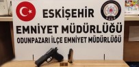 POLİS MERKEZİ - Ihbar Edilen Sahsin Üzerinde Silah Bulundu