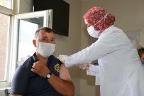 SOSYAL GÜVENLIK - Kirikkale Belediyesi Personeline Covid-19 Asilari Uygulaniyor