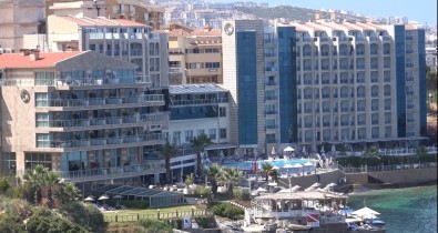 Kusadali Turizmcilerin Rus Turist Sevinci