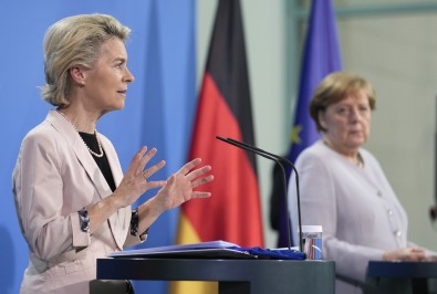Merkel Ve Von Der Leyen'den Türkiye'ye Destek