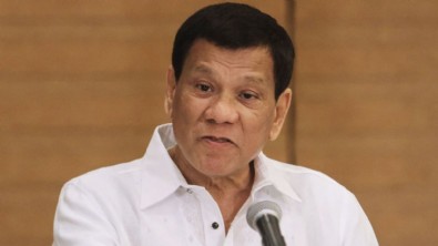 Rodrigo Duterte, korona aşısı olmayanları hapisle tehdit etti