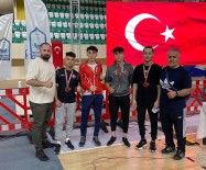 SPOR KOMPLEKSİ - Sivasli Halterciler 4 Madalya Kazandi