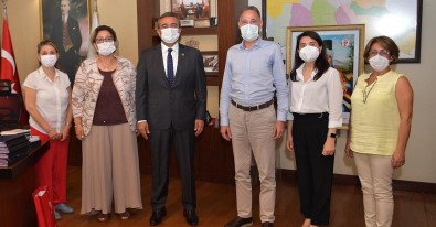 Çukurova Belediyesinden Saglikli Hayat Merkezine Ulasim Destegi