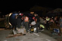 Fethiye'de Iki Otomobilin Çarpistigi Kazada 2'Si Agir 8 Kisi Yaralandi
