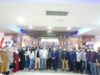 YUNUS EMRE - Misafir Mezunlar Vedalasti