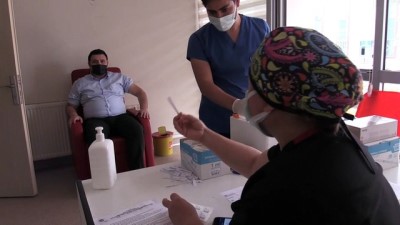 Ordu, Rize Ve Giresun'da 25 Yas Ve Üzerindeki Vatandaslar Kovid-19'A Karsi Asilaniyor