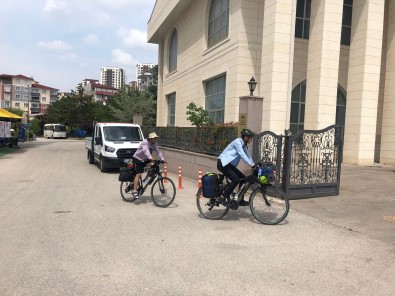 (ÖZEL) Otobüs Yerine Bisikletleriyle Tura Çiktilar
