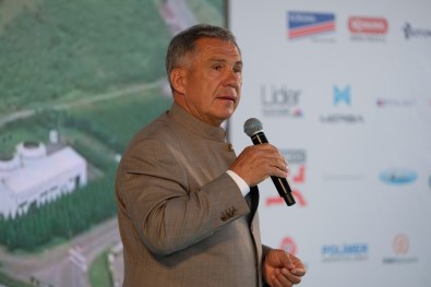 Tataristan Cumhurbaskani Rüstem Minnihanov'dan Türkiye'ye Yatirim Mesaji