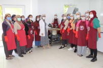 KOOPERATIF - Adiyamanli Kadinlar, 'Dut Yapragi' Ile Kanserojensiz Pekmez Yapiyor