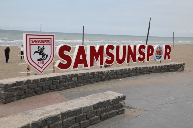 Atakum Sahilindeki Samsunspor Tabelasi Onarildi