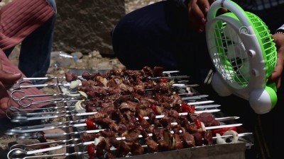 Bartin Üniversitesi Mezunu Sebnem Nur Keke'nin Sanayiye Yönelik Is Fikri Ödül Aldi