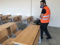 HAFTA SONU - Darica'da Sinav Öncesi Okullar Dezenfekte Edildi