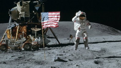 NASA, Apollo 11 hakkında yalan söyledi!