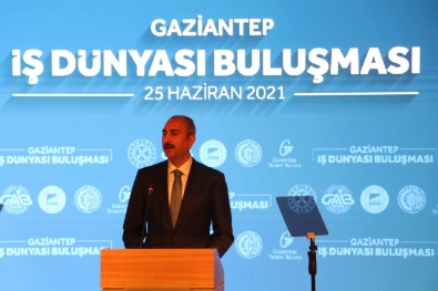 Adalet Bakani Gül Açiklamasi 'Sivil Bir Anayasa Hepimizin Ev Ödevidir'