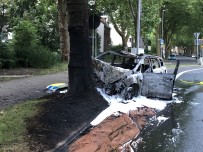 Almanya'da Biri Türk 2 Ögrenci, Polislerin Hayatini Kurtardi