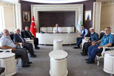 Baskan Kavus Açiklamasi 'Yeni Muhtarlarimizla Uyum Içerisinde Çalismaya Devam Edecegiz'