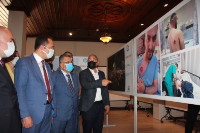 Bilecik'te Direnen Filistin Adli Resim Sergisi Açildi