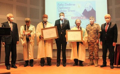 DPÜ'den Üstünkaya Ve Gürsoy'a Fahri Doktora Unvani