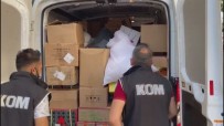 BANDROL - Izmir'de Durdurulan Kamyonetten Tika Basa Kaçak Ürün Ele Geçirildi