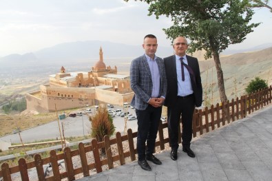 MEB Ölçme, Degerlendirme Ve Sinav Hizmetleri Genel Müdürü Sensoy'un Agri Ziyaretleri