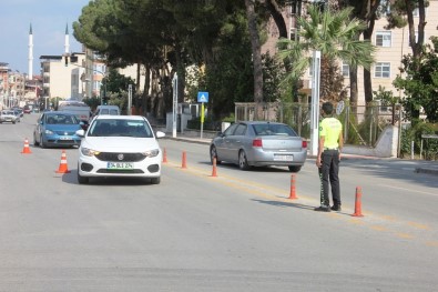 Sarigöl Emniyetinden Genis Çapli Asayis Ve Trafik Uygulamasi