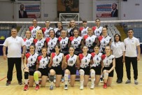 SANSİ - Turgutlu Belediyesi Voleybol Kursuyla Profesyonel Sporcular Yetistiriyor