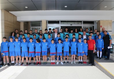 Turnuva Için Yola Çikmadan Baskan Kurt'la Bir Araya Geldiler