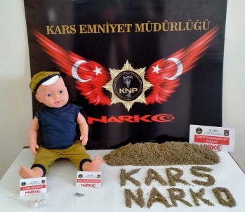 Uyusturucuyu Oyuncuk Bebege Gizlediler