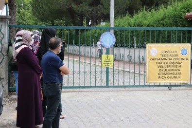 3 Senedir Baraji Geçemeyen Üniversite Adayinin Umudu 4'Üncü Senesine Kaldi