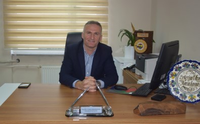 Aileler, Çocuklarini Skolyoz Açisindan Düzenli Kontrol Etmeli