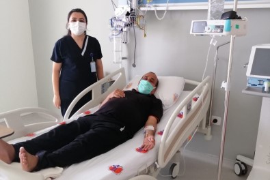 MEÜ Onkoloji Hastanesi'ne Bagli Kemik Iligi Nakil Merkezi Ilk Hastasini Kabul Etti